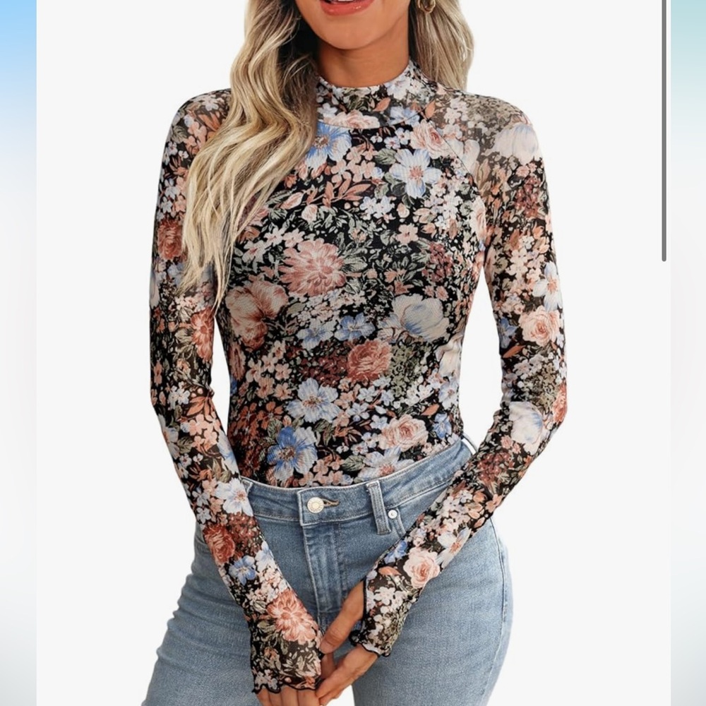 Floral mesh top size medium